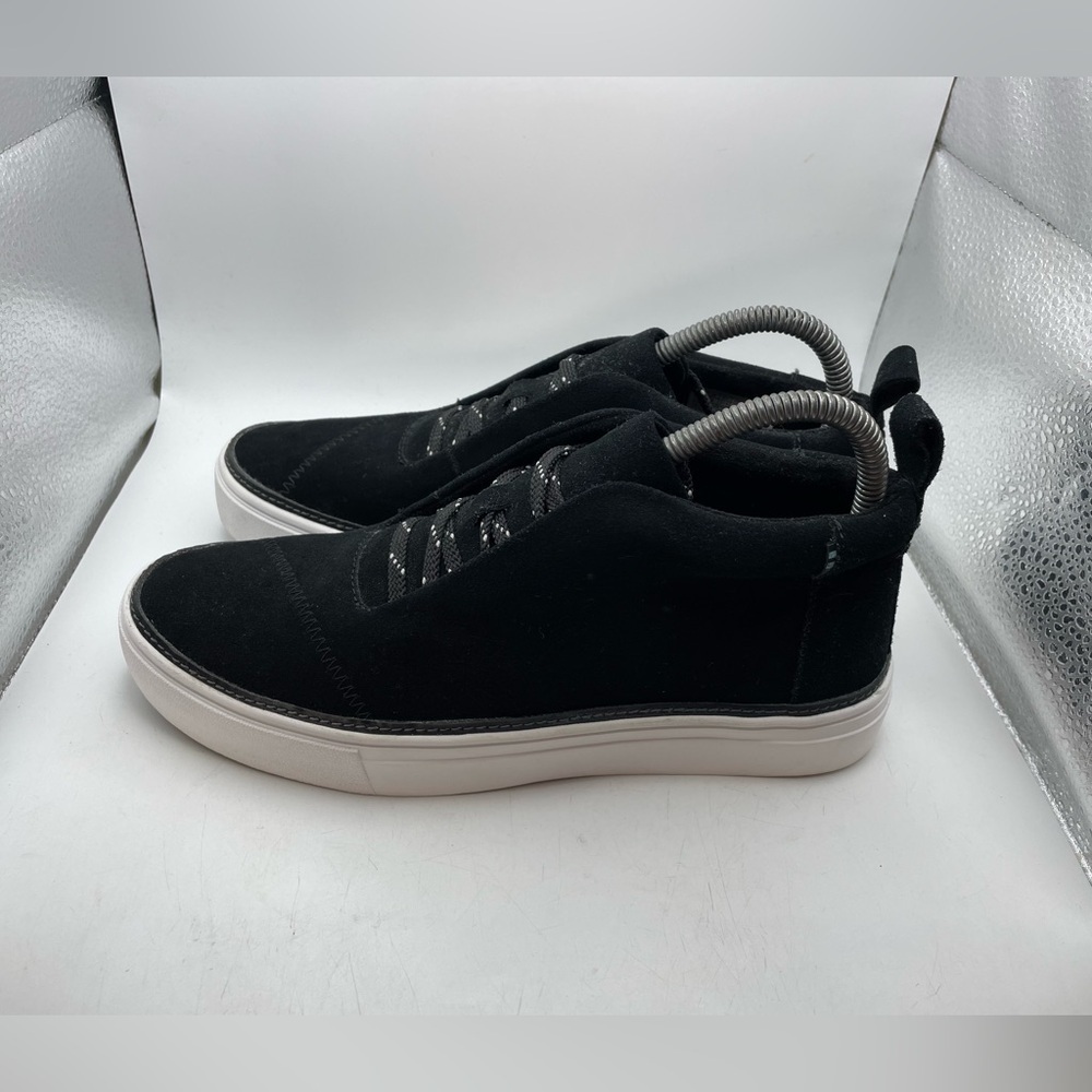 Toms Riley black faux suede mid sneakers size 7